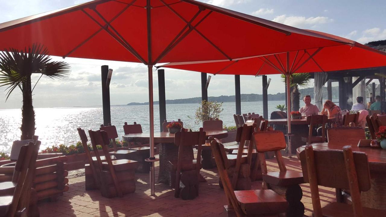 Terrassenwohnung "Treibholz" - Oase Am Haff Garz  Eksteriør bilde